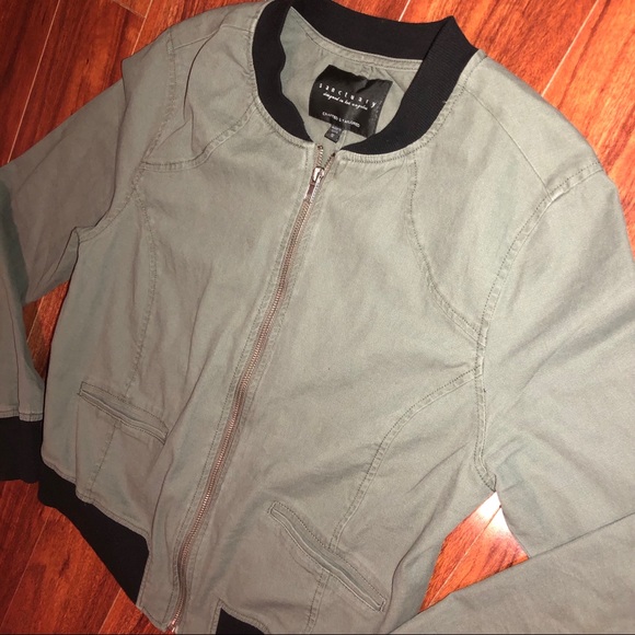 Sanctuary Anthropologie Green Bomber Jacket•Small - Picture 4 of 8
